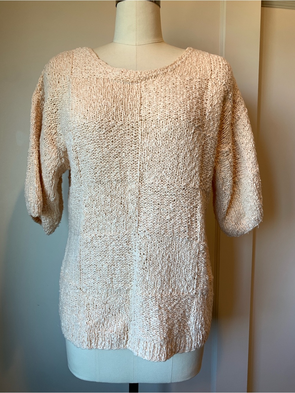 90’s Vintage Cozy Cream Knit Women’s Sweater
